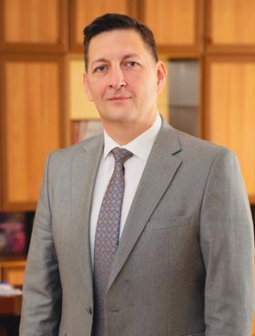 виктор реутов